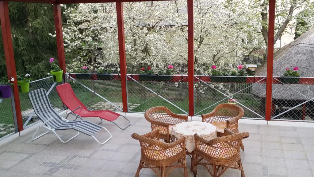 Matraszentimre Panzio Hotel Eksteriør billede